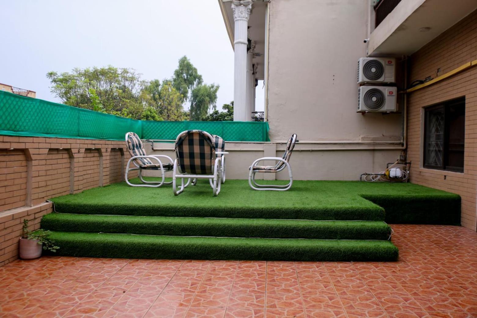Elite Elegance Inn Isb Islamabad Esterno foto